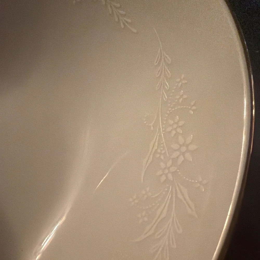 Vintage NORITAKE GEORGIAN 6440 ~ Divided Oval Vegetable Serving Bowl - White